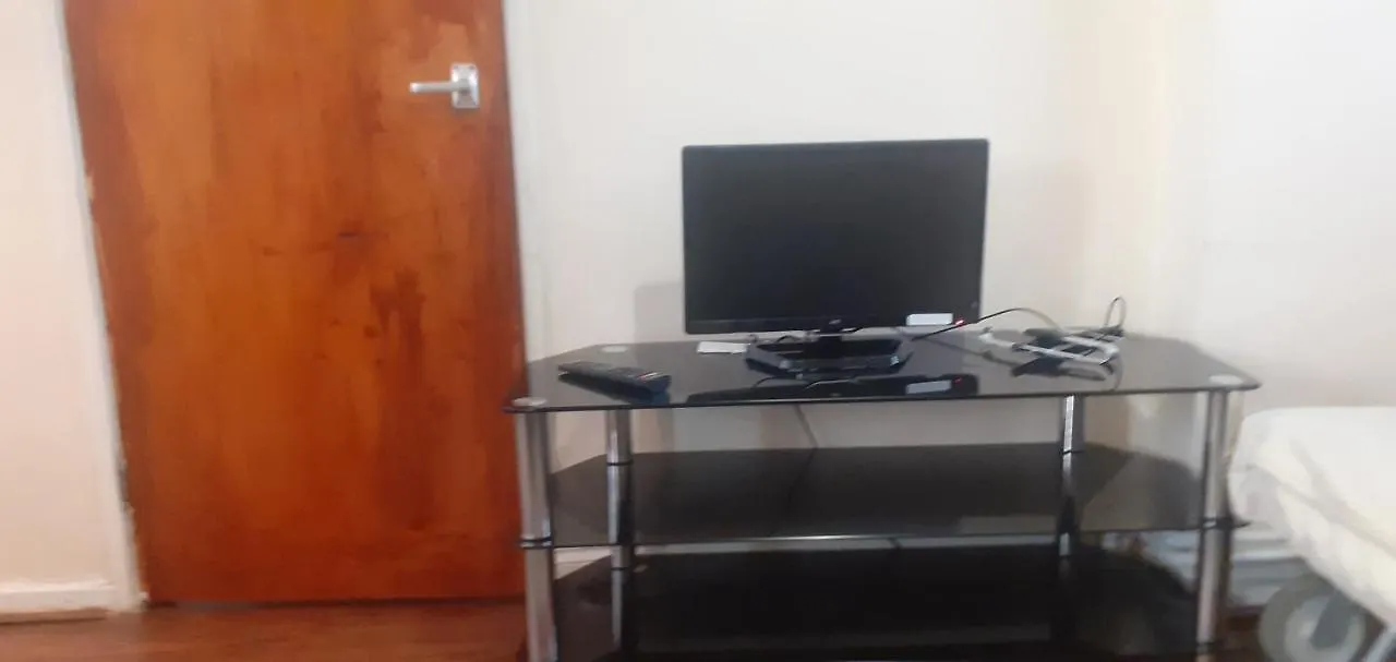 Beautiful Cosy 1Bedroom Apartment In London